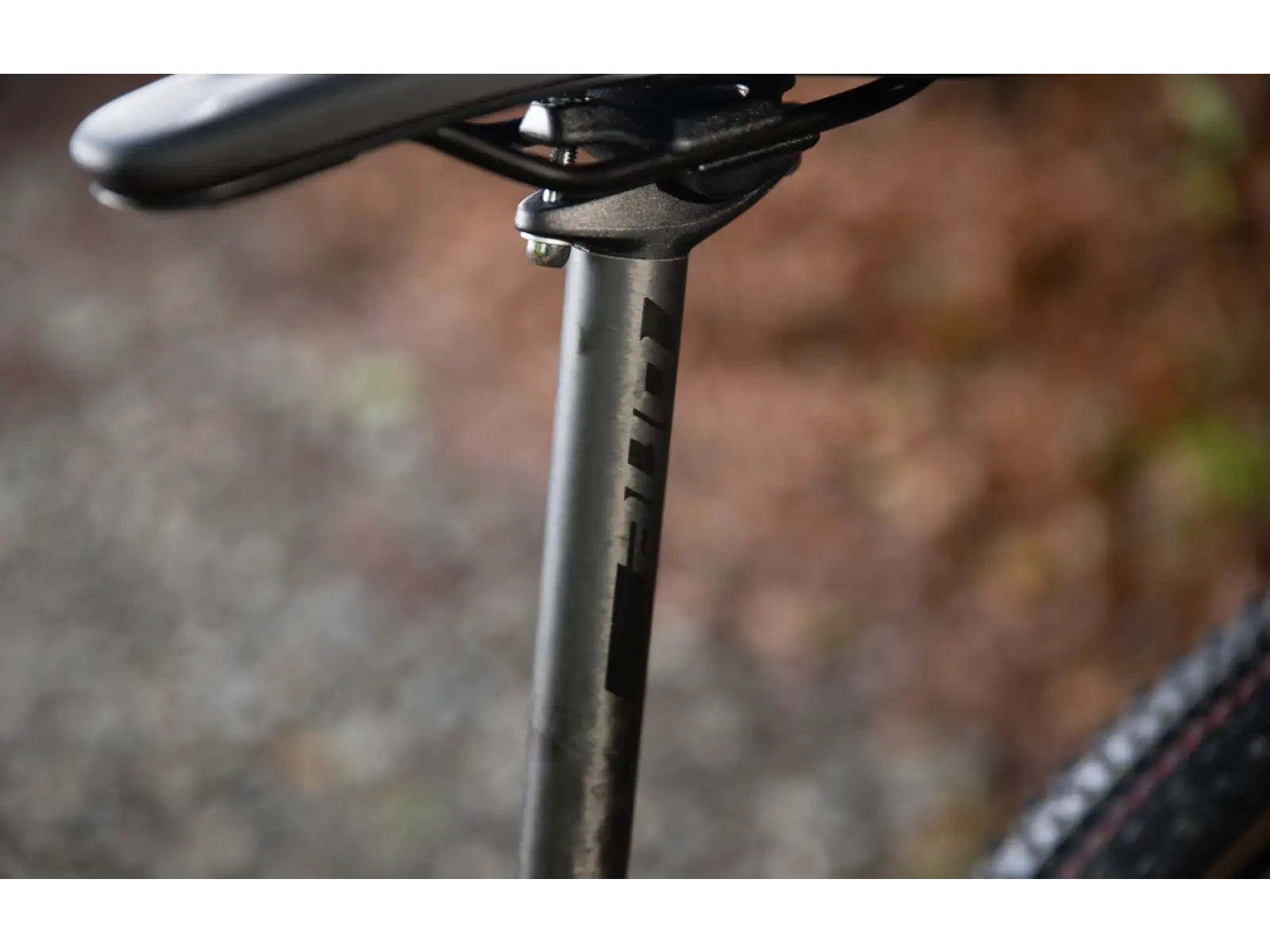 Superior XP 9.8 horské kolo Matte Carbon/Dark Chrome