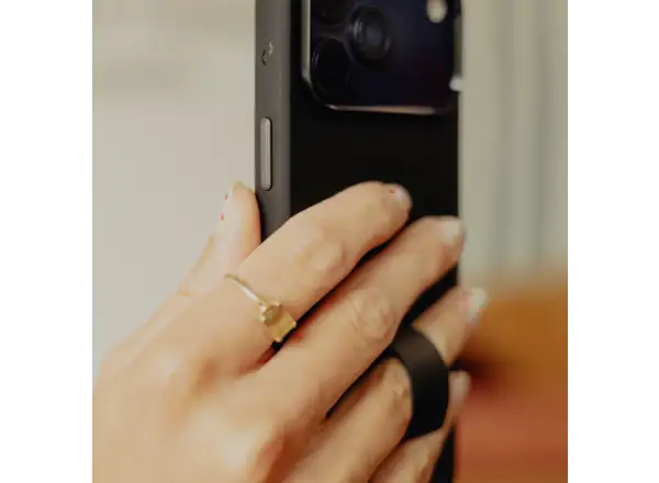 Peak Design Everyday Clarino Loop Case iPhone 17 Pro Black