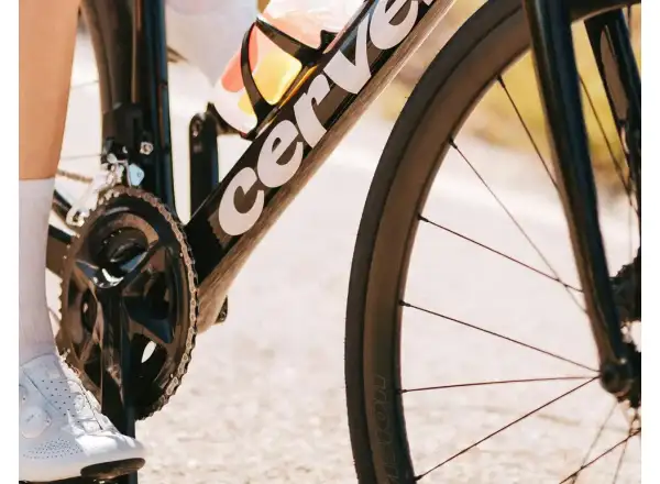 Cervélo Caledonia 105 Di2 silniční kolo Black