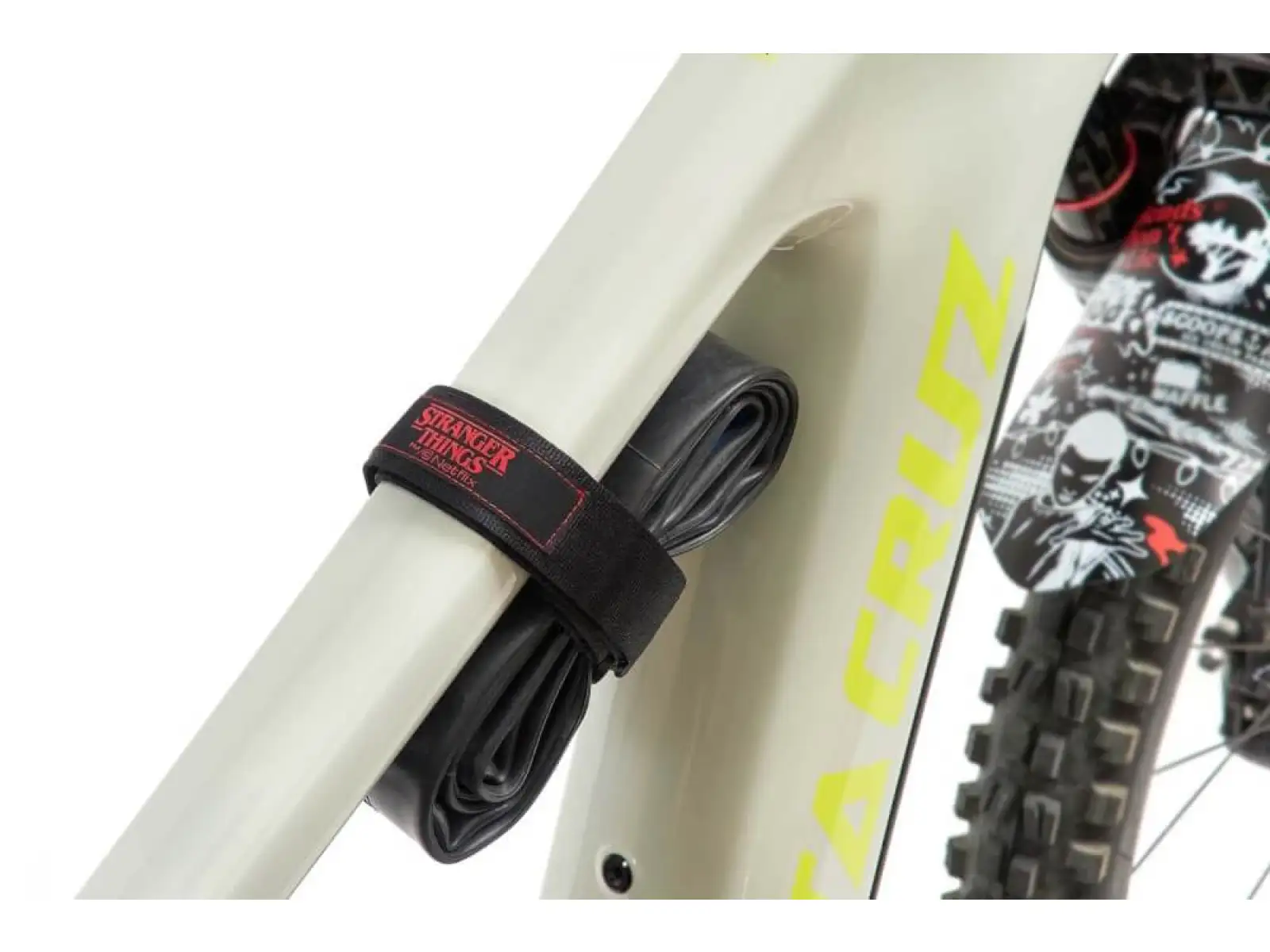 All Mountain Style Velcro Strap páska na suchý zip Stranger Things