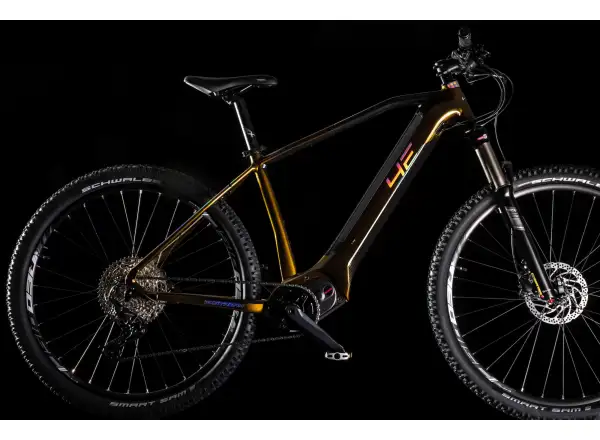 4EVER Exstream Elite horské elektrokolo Jungle Gold/Mirror