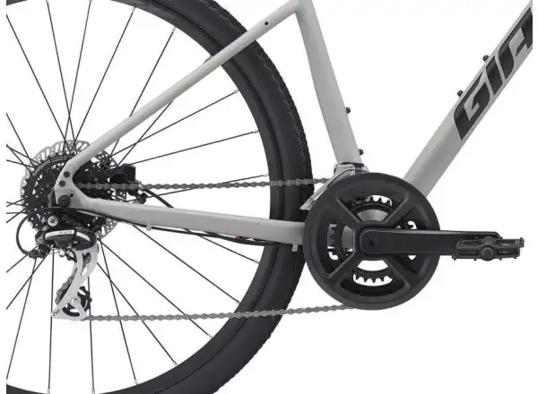 Giant Roam 3 Disc Metal trekingové kolo