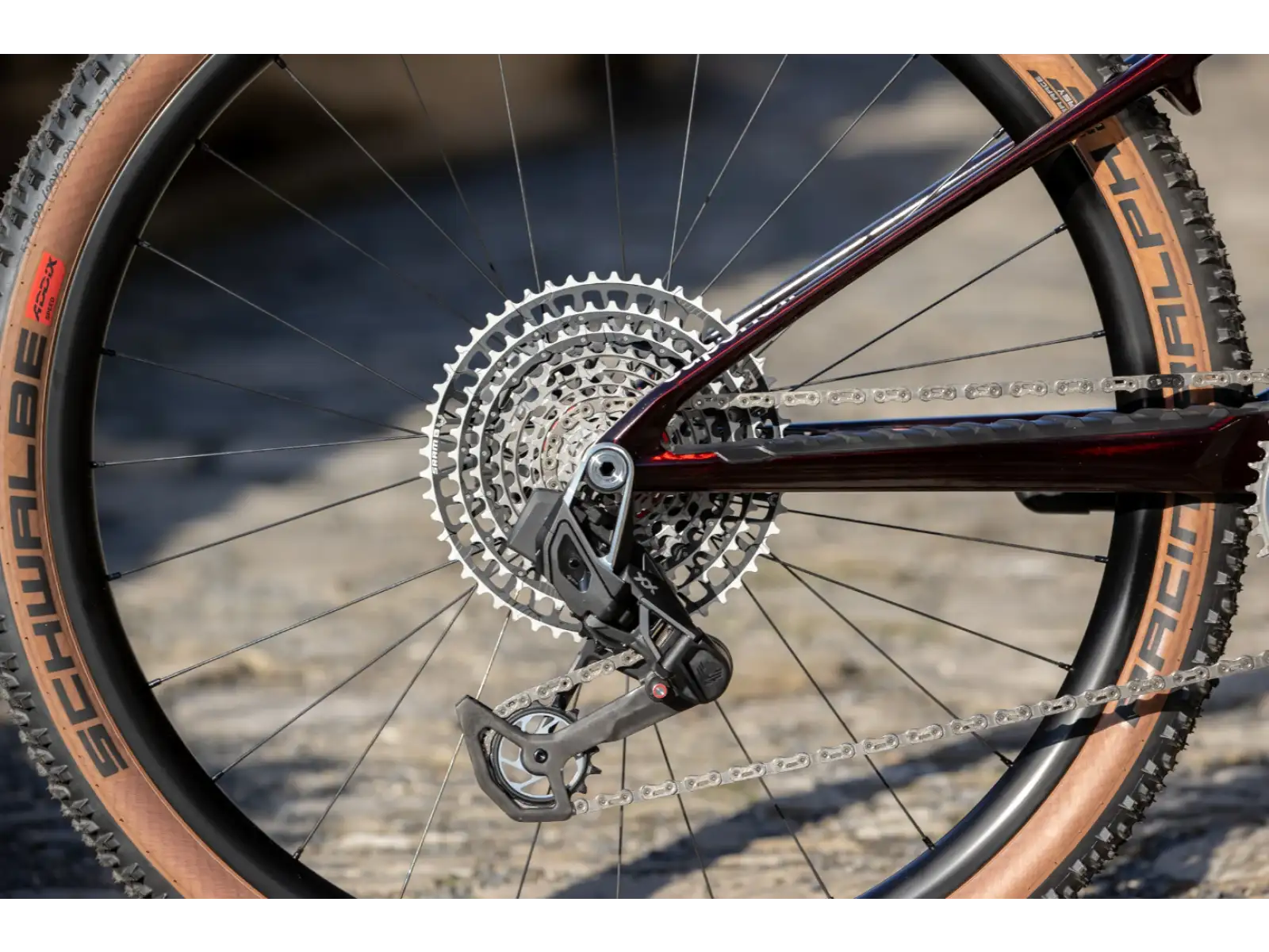 Superior XF 9.9 Team horské kolo Gloss Red Carbon / Black