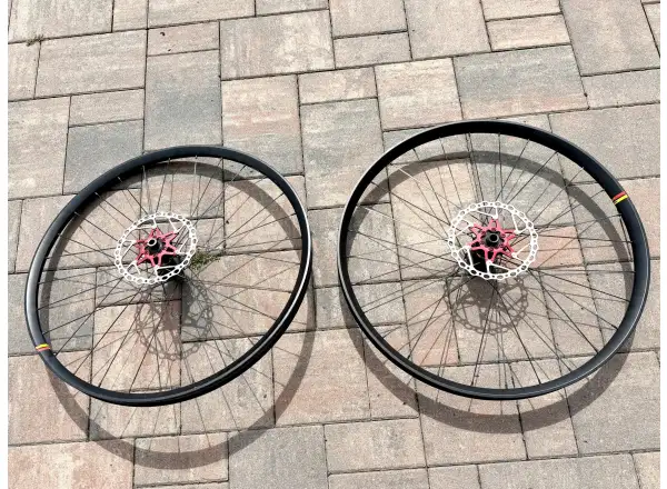Mavic Deemax DH 29 BOOST vypletená kola BAZAR