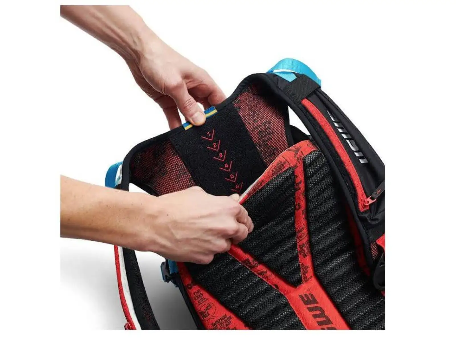 USWE Hajker 30 Winter batoh 30l Carbon black