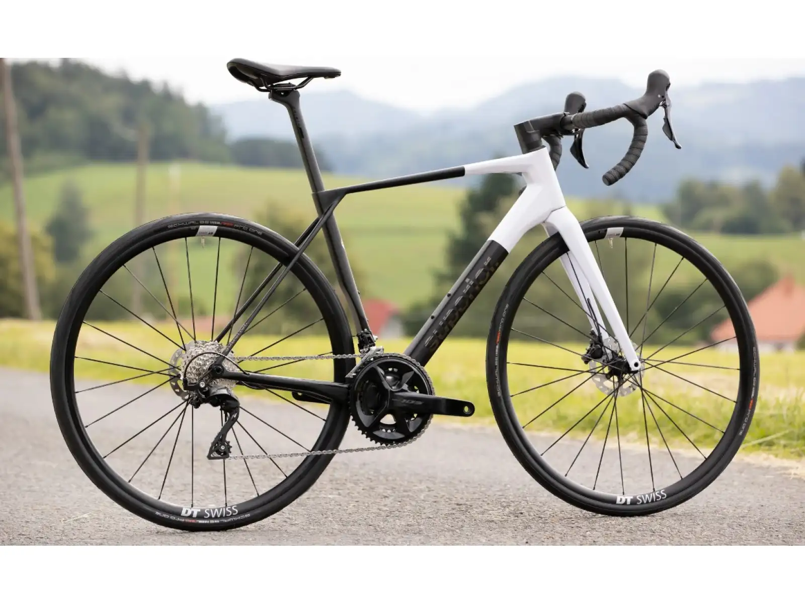 Superior X-Road 9.3 GF silniční kolo matte carbon / white