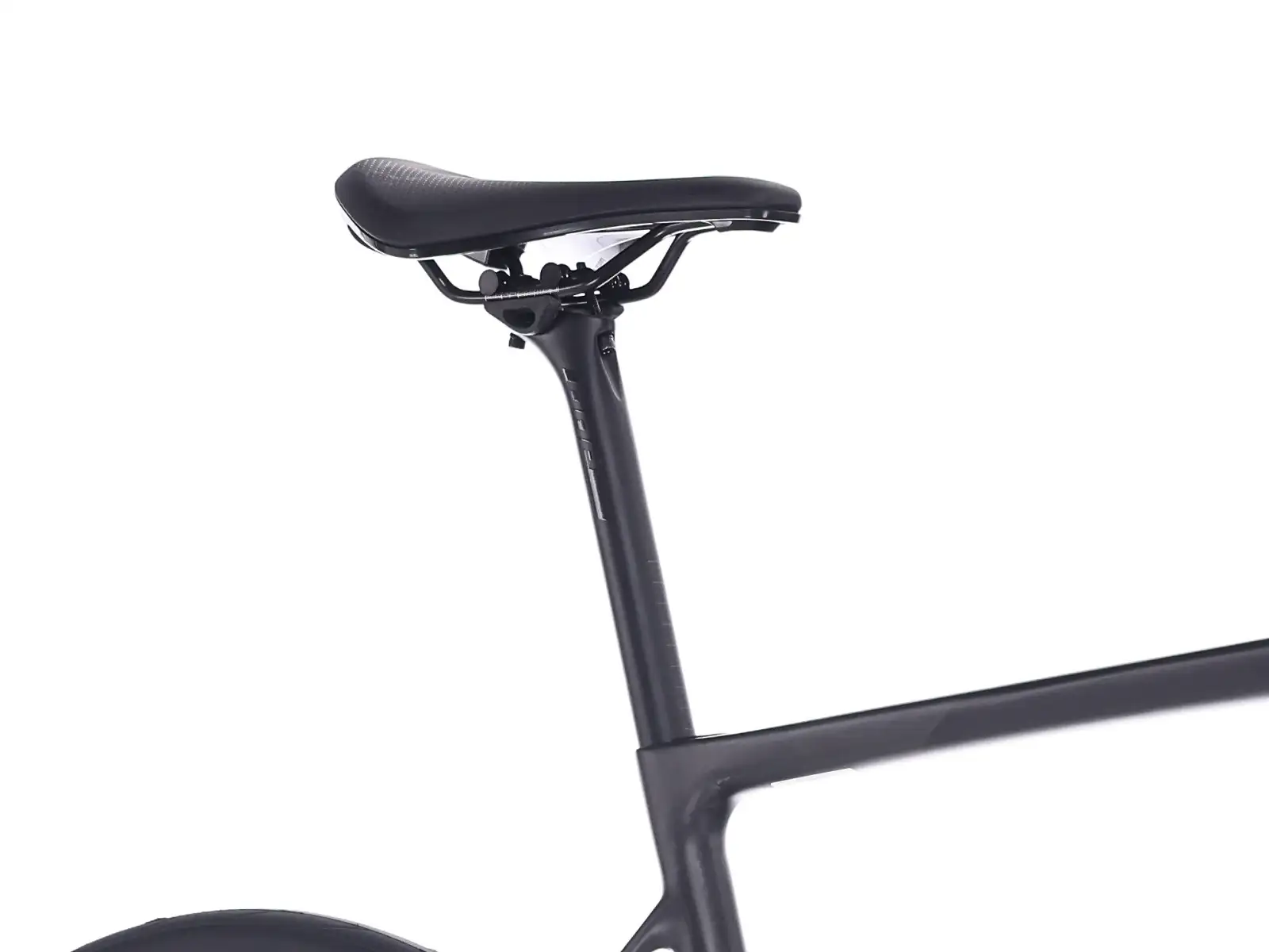 Superior RR 9.5 silniční kolo Matte Carbon / Black