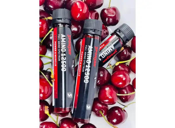 Sponser Amino 12500 aminokyseliny v ampulích 25 ml Cherry