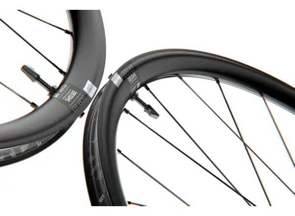 DT Swiss ER 1600 Spline 700C Center Lock vypletená kola - Nebaleno