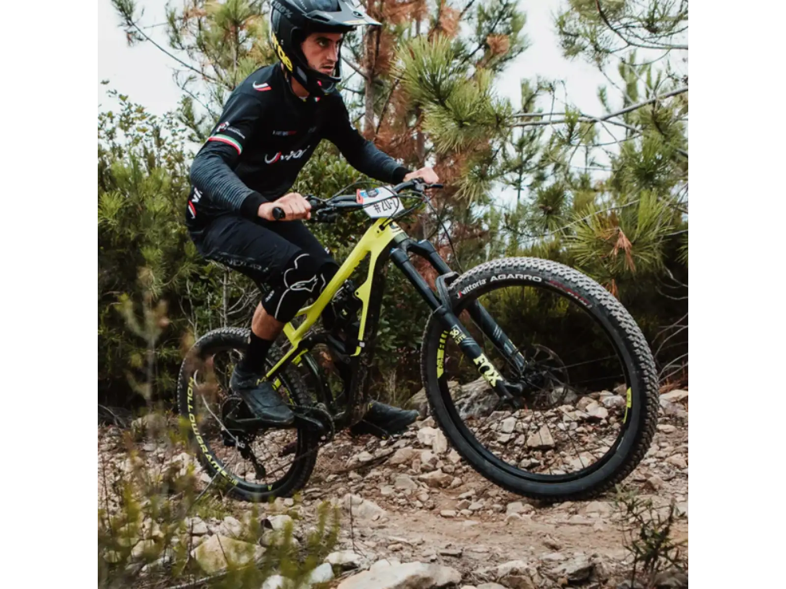Vittoria Agarro Trail 4C G2.0 27,5" MTB plášť kevlar anthracite/black