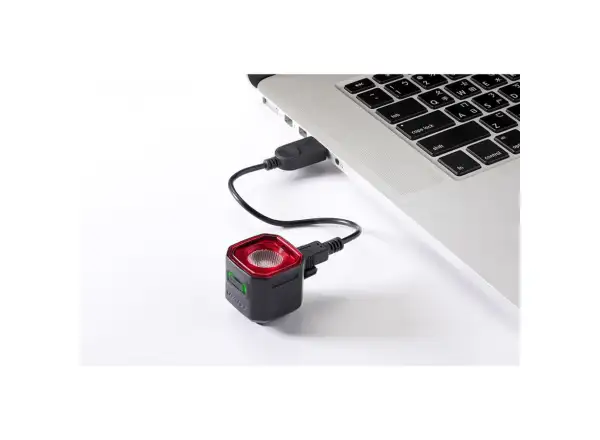Giant Recon TL 100 zadní světlo USB