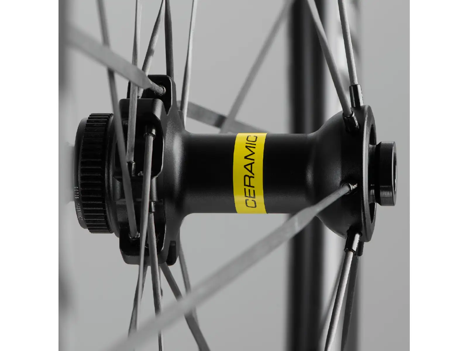 Mavic Comete 50 Disc CL silniční vypletená kola ořech Shimano HG11