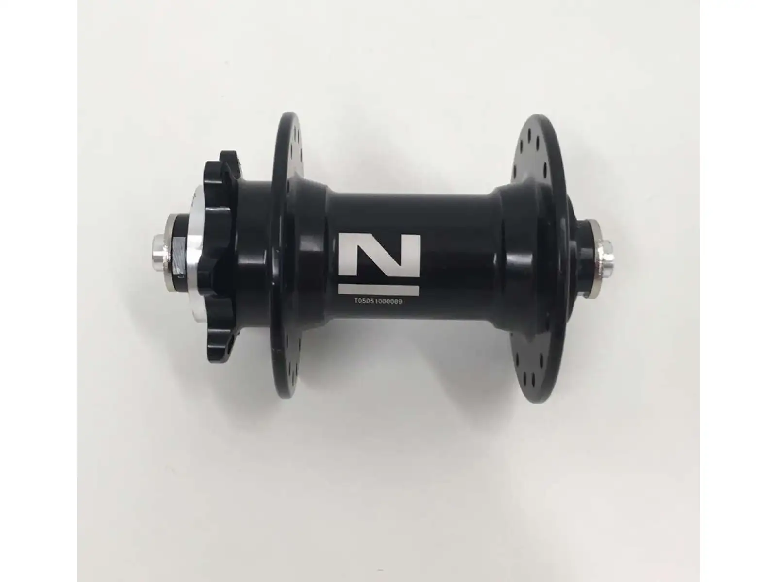 Novatec D041SB přední náboj černý N-logo