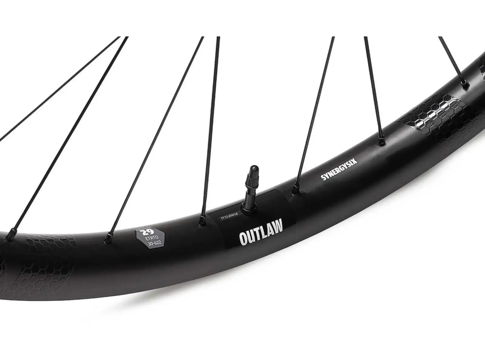 FFWD OUTLAW Carbon Boost 30 mm 29" vypletená kola MattBlack