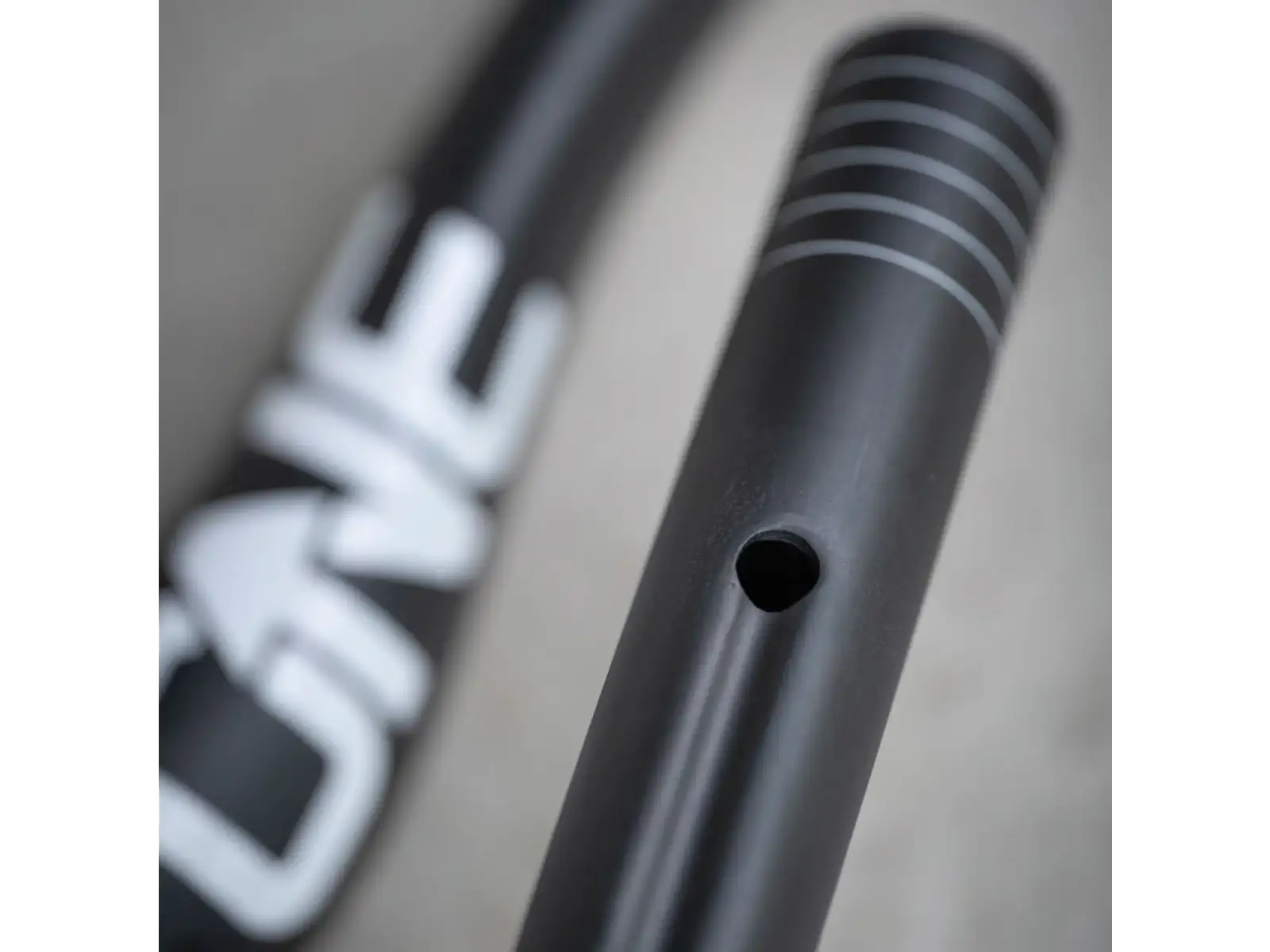 OneUP E-bar Carbon 35/800 mm řídítka černá