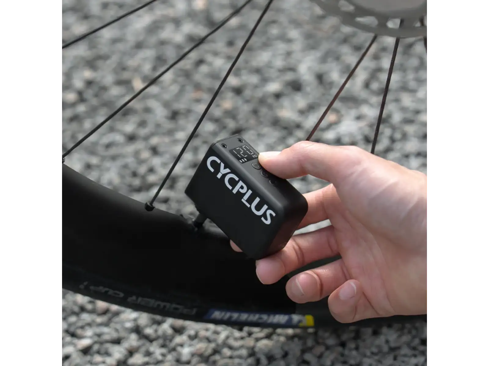 Cycplus AS2 Ultra elektronická mini pumpa