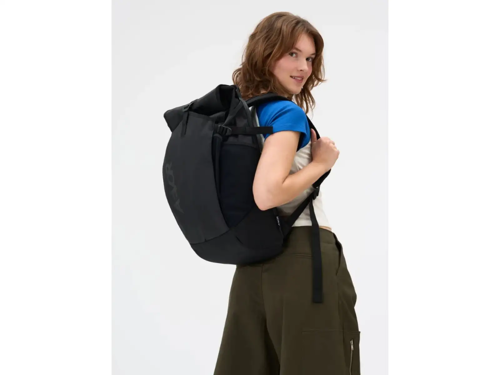 Aevor Roll Pack 2.0 batoh Proof Black
