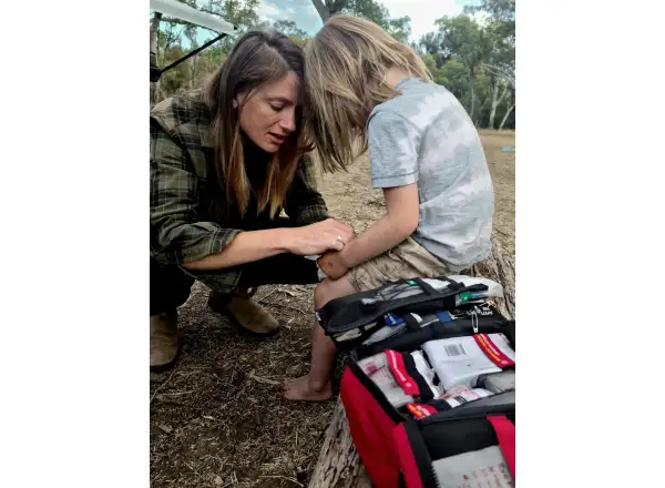 Survival First Aid Kit - L profesionální lékárnička