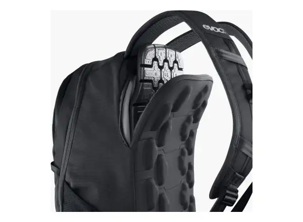 Evoc Commute Pro 22 l batoh Black