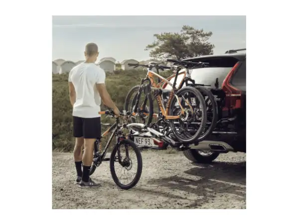 Thule VeloCompact 13-pin nosič pro 2 kola na tažné zařízení