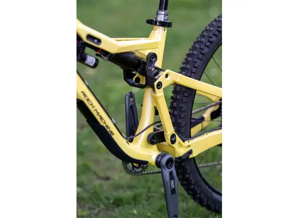 Rock Machine Whizz FS II 90 AXS horské kolo Panama Yellow