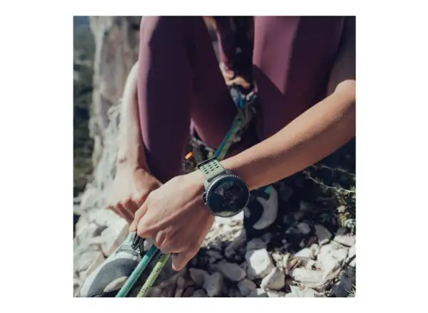 Suunto Vertical Titanium Solar chytré hodinky Forest