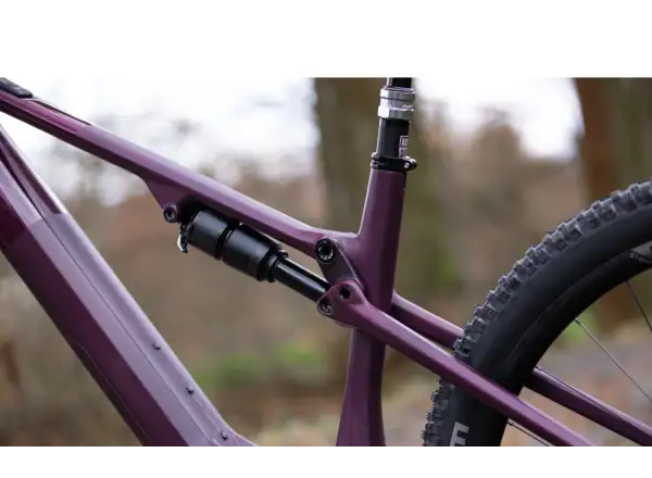 Superior iXF 9.8 horské elektrokolo matte berry carbon