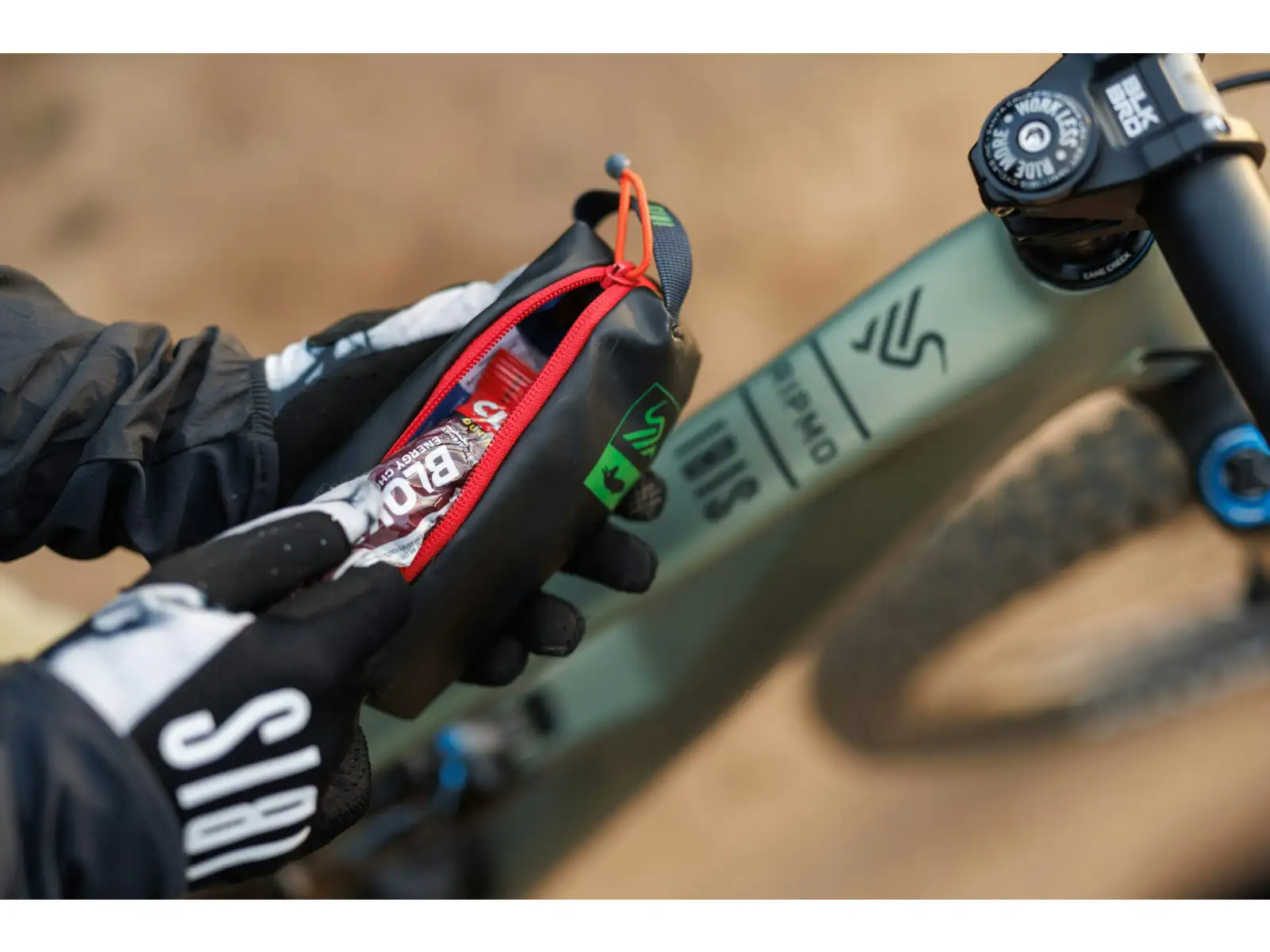 Ibis Ripmo V3 Deore XT horské kolo Olive Swamp Monster