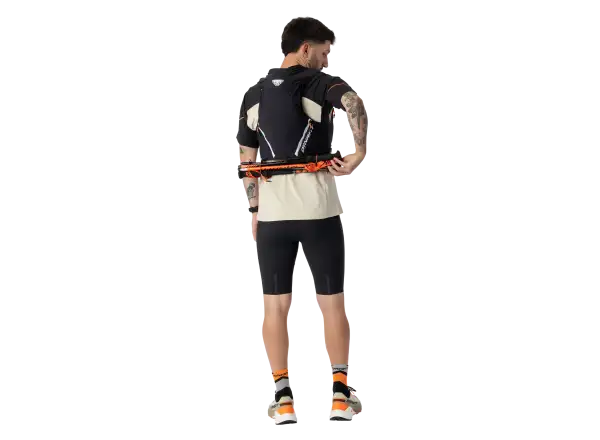 Dynafit Alpine 15 l běžecká vesta Black Out