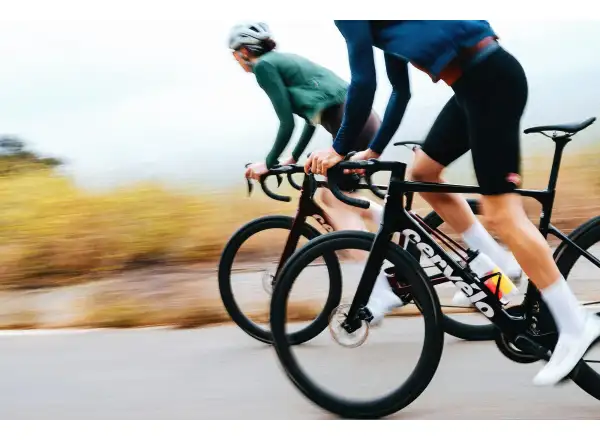 Cervélo Caledonia 5 Rival AXS silniční kolo Five Black