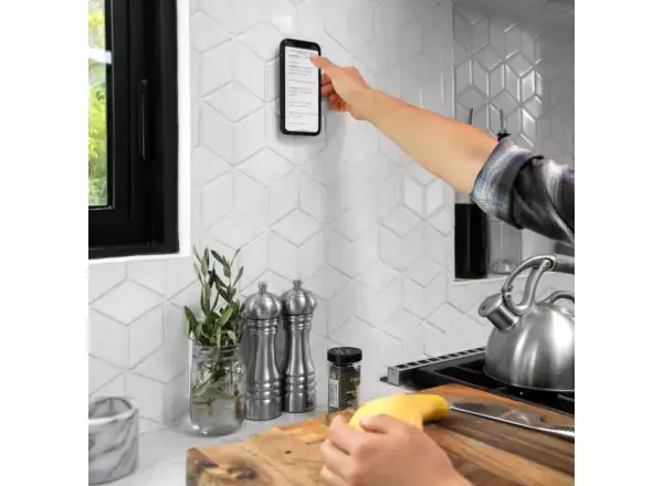 Peak Design Wall Mount magnetický držák na mobil Charcoal