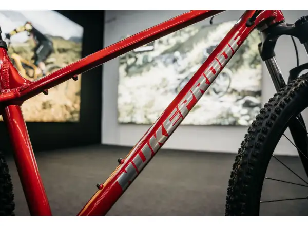 Nukeproof Tracker Comp 290 Cues 1x10 horské kolo Red/Chrome
