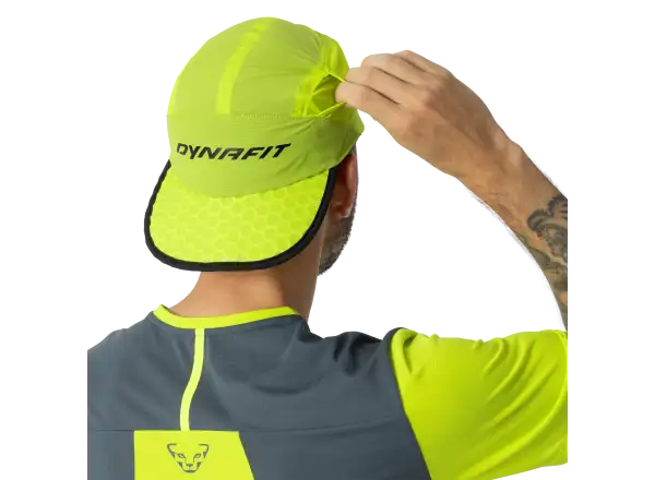 Dynafit Ultra Cooling běžecká kšiltovka Ultra Yellow