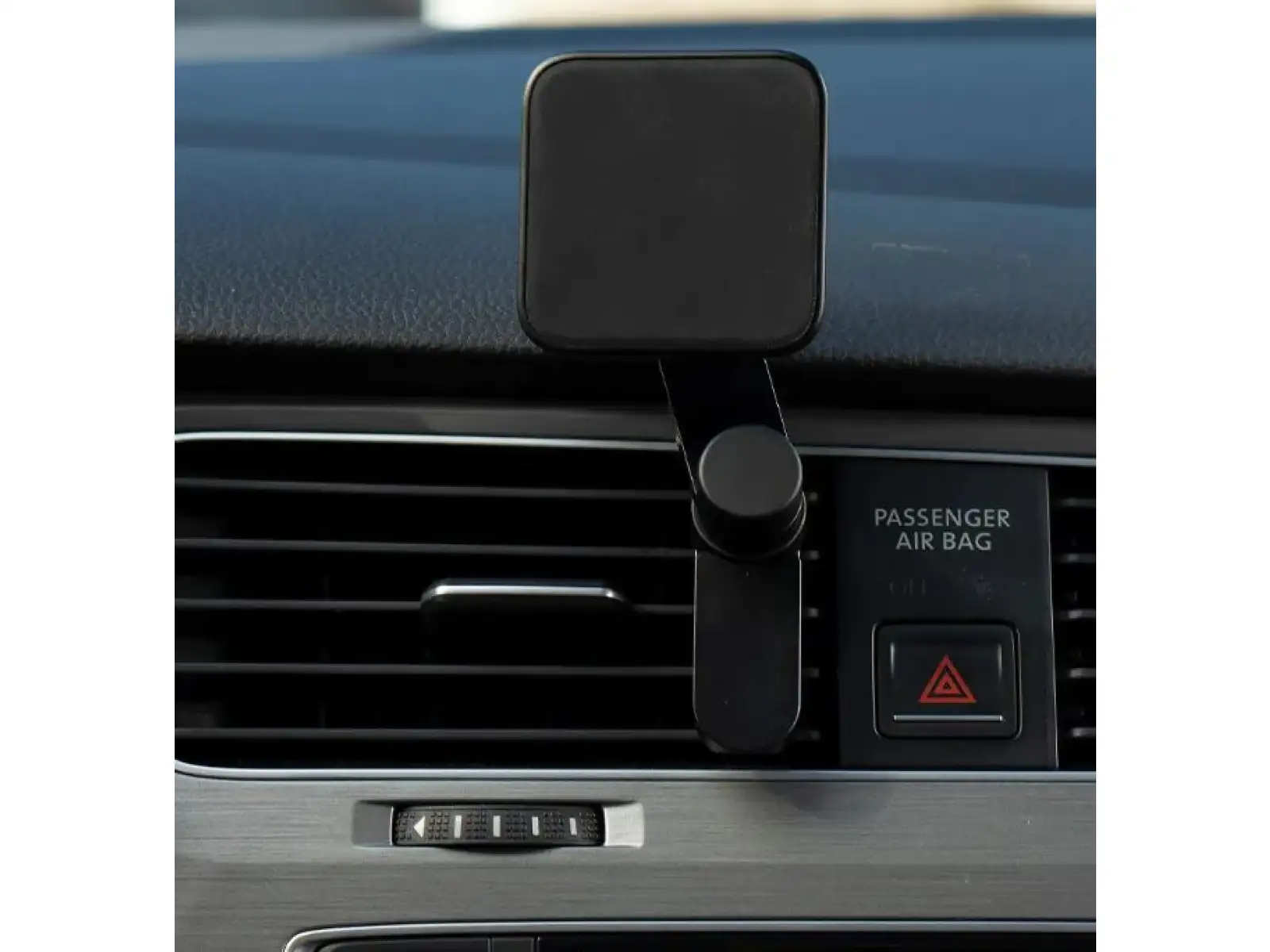 Peak Design Car magnetický držák telefonu s bezdrátovým nabíjením Black