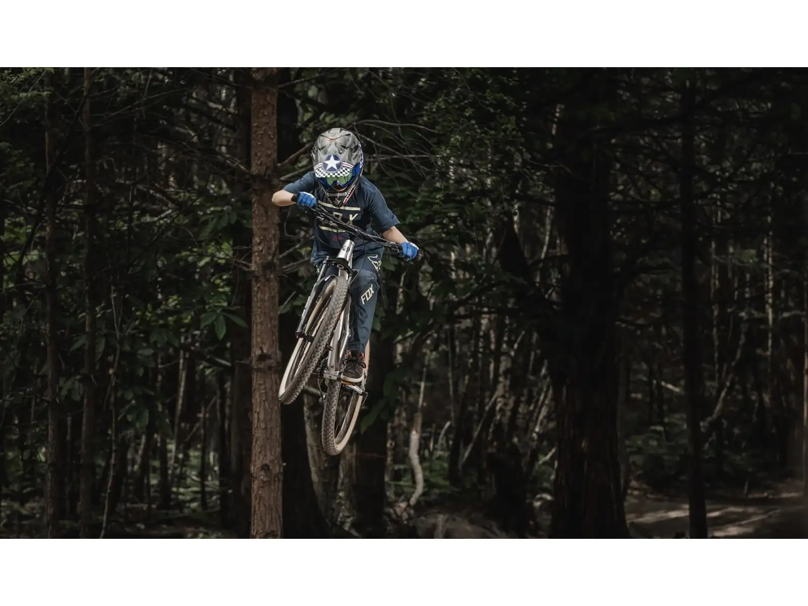 Early Rider Hellion 24 dětské kolo Forest Green