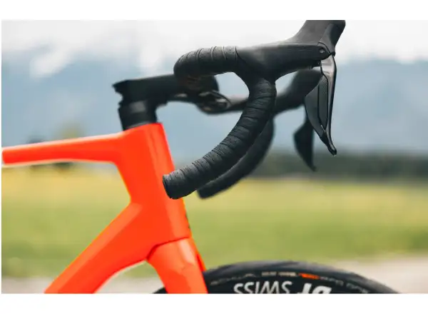 Superior X-Road 9.5 GF silniční kolo gloss grey / orange red