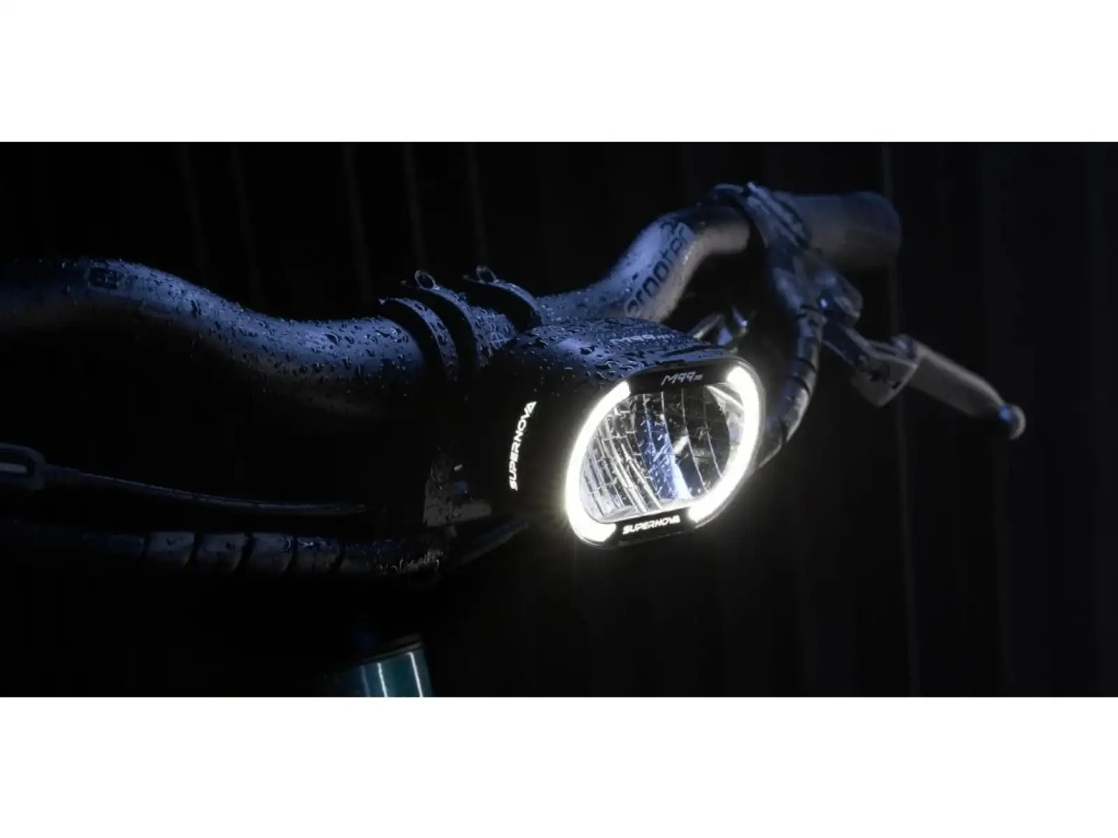 Supernova M99 Mini Pro 25 přední světlo pro elektrokolo